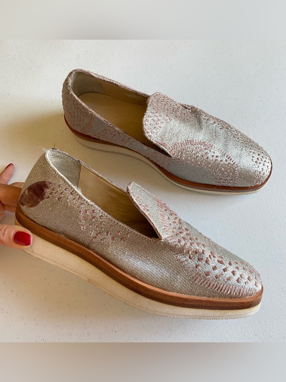Free People Size 6 Metallic Silver Embroid Almond Toe Slip-on Platform Loafer